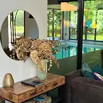 Villa D'architecte Avec Piscine Proche Paris *