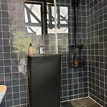 Вилла D'architecte Avec Piscine Proche Paris *