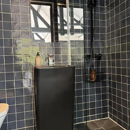 Villa D'architecte Avec Piscine Proche Paris *