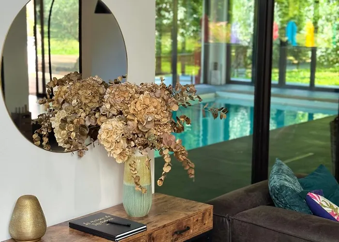 Vila D'architecte Avec Piscine Proche Paris *